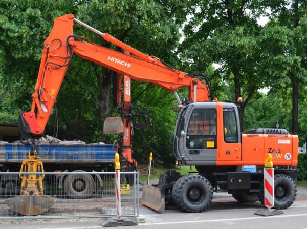 Excavator Hitachi ZX 180W